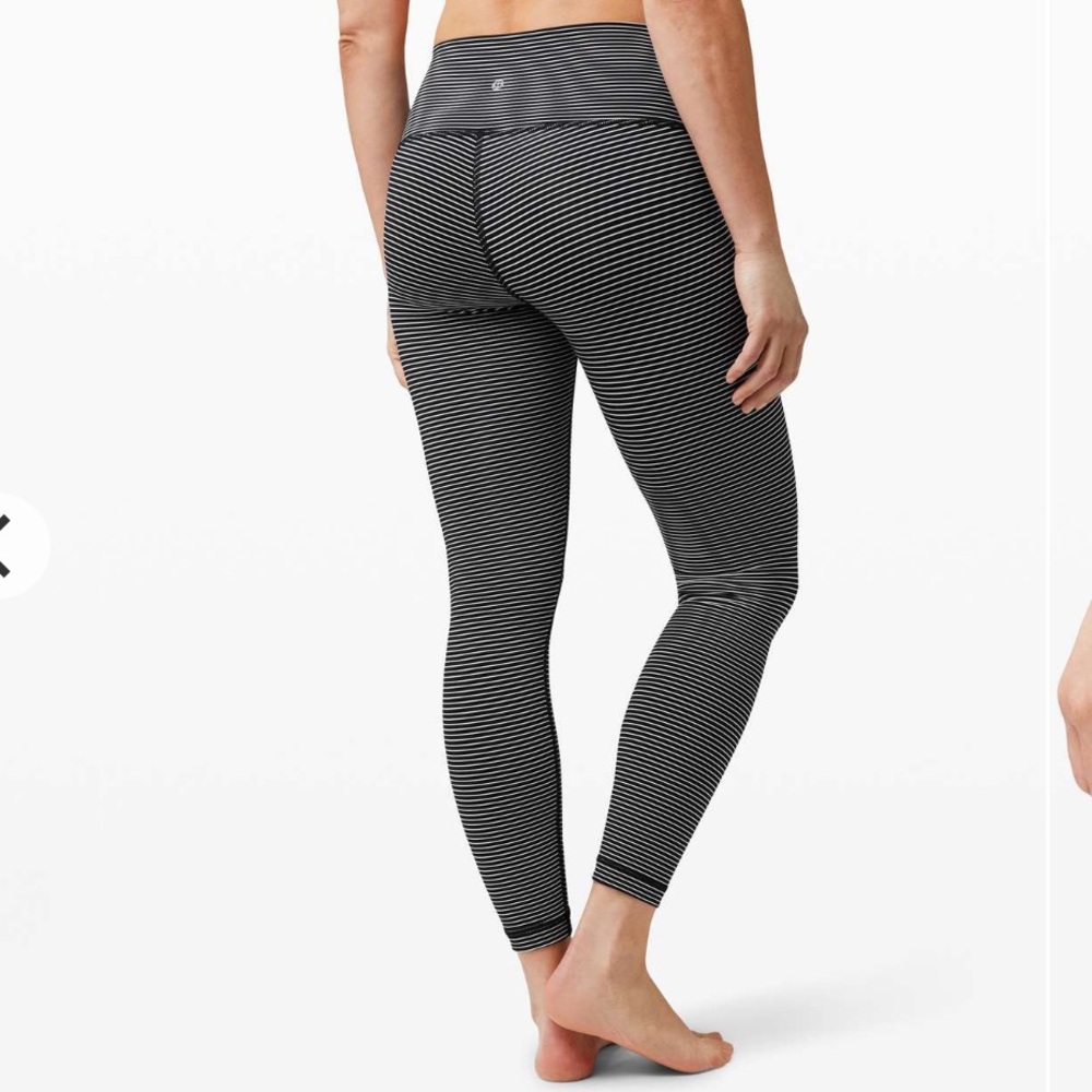 lululemon stripped leggings | 6 b&w